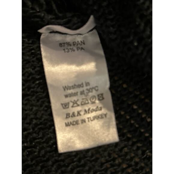 BK Moda ASYMETRIC sleeved Pullover size small - Picture 12 of 12